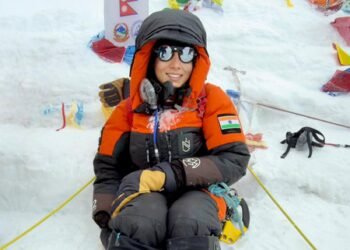 Dubai-based Indian banker Shradha Gupta conquers Mount Everest, the world’s highest peak