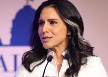 Trump praises Tulsi Gabbard over intelligence reforms