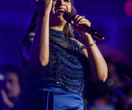 Shreya Ghoshal says both studio sessions, live shows are crucial for singers’ growth