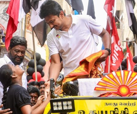 DMK supporters launch Gen-Z outreach drive across TN to strengthen youth political participation