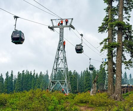 Kashmir’s Gulmarg Gondola set to resume operations from today