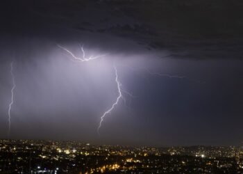 Thousands affected by blackouts after damaging storms hit Australia