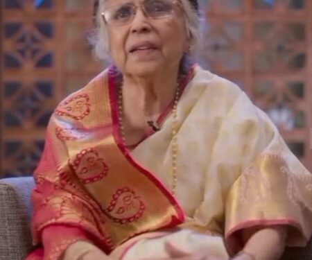 Music, film Industry forgets late singer Suman Kalyanpur as only Suresh Wadkar shows up to pay his final respects