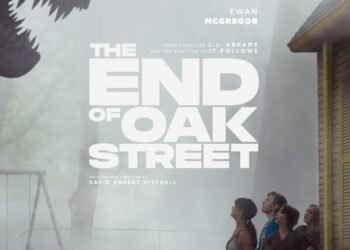 Anne Hathaway & Ewan McGregor’s ‘The End of Oak Street’ shares a gripping tale of survival