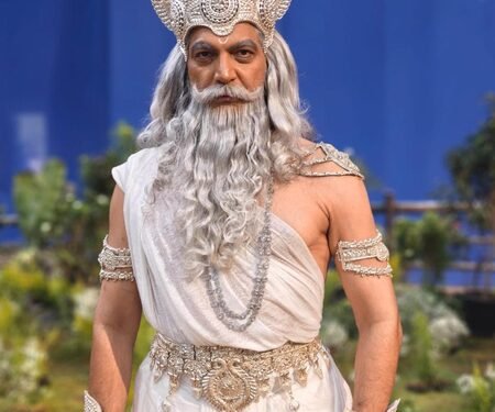 Manish Wadhwa praises curiosity of young actors in mythological show ‘Hastinapur Ke Veer’