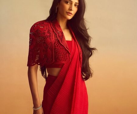 Shruti Haasan recalls watching Kamal Haasan & filmmaker Singeetham create ‘masterpieces’