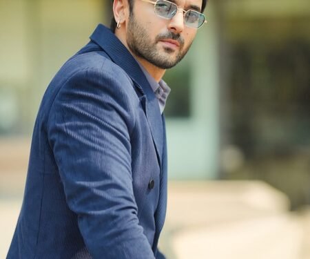 Paramvir Cheema recollects selling off his phone after falling victim to a pyramid scheme