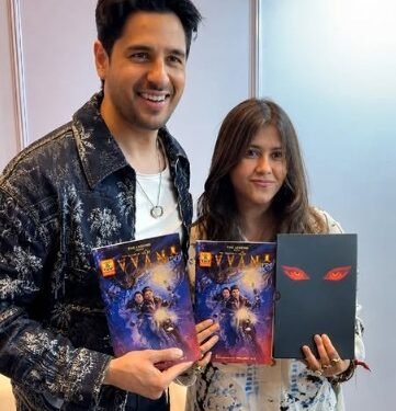 Sidharth Malhotra sends love and hugs to Ekta Kapoor on her birthday