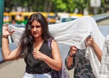 Delhi-NCR to swelter at 44 degrees as monsoon advances across India; rain likely later this week