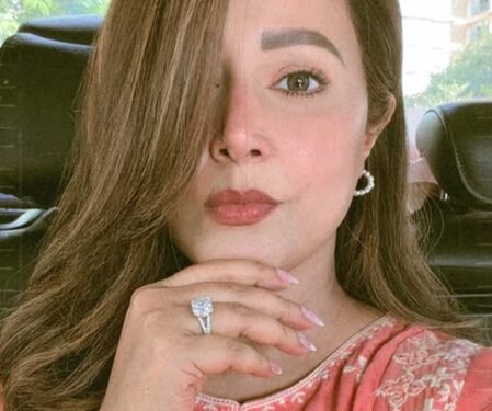Hina Khan congratulates PM Modi, says modern India can be defined as ‘Before Modi’ & ‘After Modi’