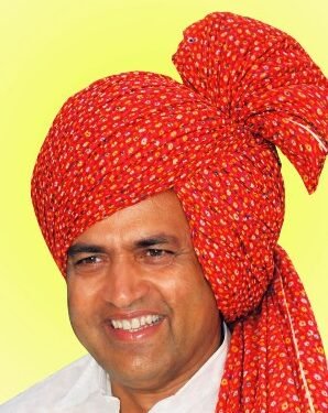 Sachin Pilot leads Dausa gathering on Rajesh Pilot’s 26th death anniversary; Ashok Gehlot pays tribute