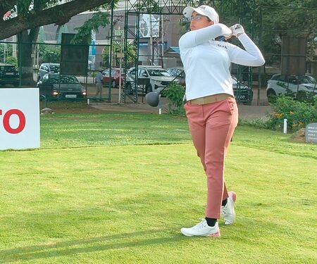 Teenaged Riya Jadon takes lead in 7th Leg of Women’s Pro Golf Tour