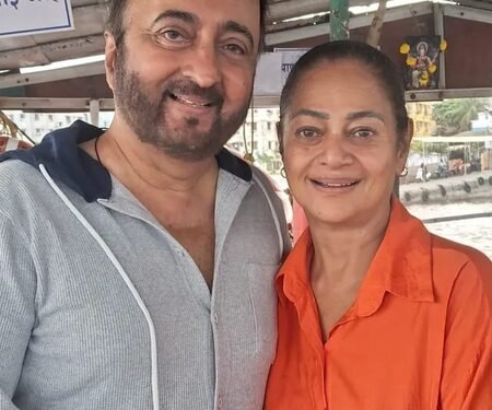 Zarina Wahab relives ‘Chitchor’ days with Master Raju