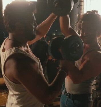 Aayush Sharma takes ‘sweetest co-actor’ Sharad Kelkar’s help for pumping up muscles