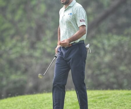 Bhullar makes upward move with 4-under in Morocco