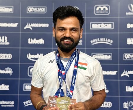 Krishna Nagar stuns Paralympic champion Charles Noakes French Para Badminton International gold