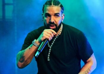 Drake tells the Backstreet Boys his first kiss was on a song by them