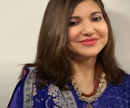 Alka Yagnik says she is ‘progressing positively’ after wheelchair video from Padma Bhushan ceremony sparks concern