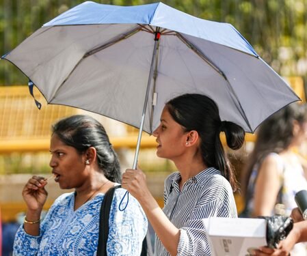 Humid heat persists in Delhi-NCR as monsoon nears; IMD forecasts widespread rain across North India