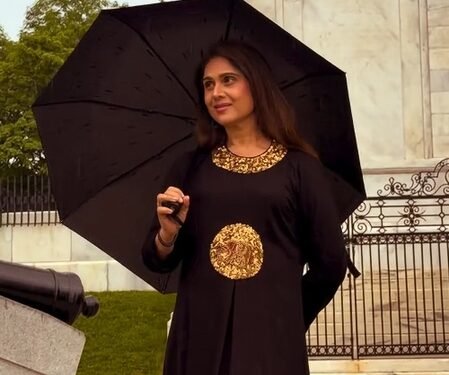 Meenakshi Seshadri enjoys rainy day in Boston as Mumbai welcomes Monsoon