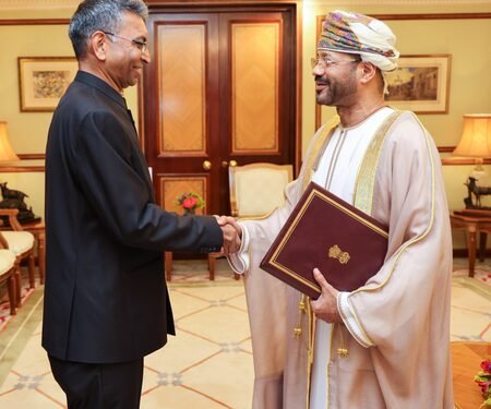 India’s Ambassador Prashant Pise presents credentials to Oman’s Foreign Minister