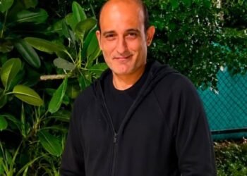 Siddharth P Malhotra backs Akshaye Khanna, says he ‘deserves more film offers’