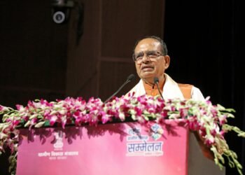 Shivraj Chouhan tells officials to ensure last-mile delivery in rural job schemes