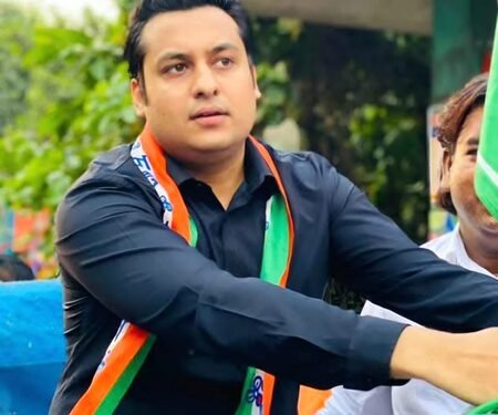 Former Bengal councillor Shams Iqbal held for Rs 70 lakh extortion