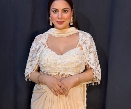 Shraddha Arya replies to people asking her to post more as she’s ‘losing fans’, ‘prioritises’ colouring babies’ books