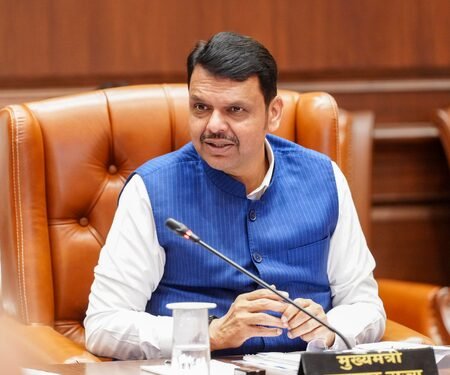 No privatisation of Mahavitaran, Bhiwandi franchise successfully cut losses: Maha CM Fadnavis