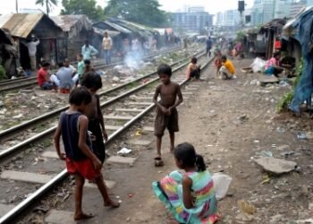 Bangladesh: Report reveals sharp rise in child labour