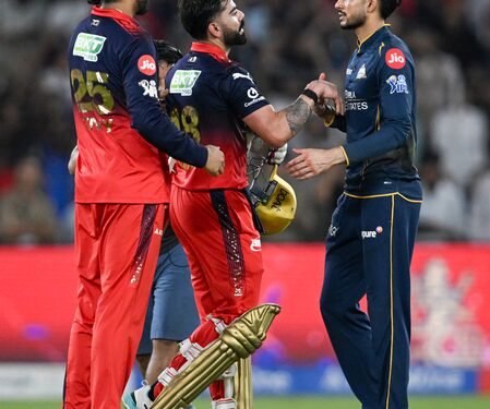 IPL 2026: Seamers brilliance, Kohli’s unbeaten 75 helps RCB defend their title (2nd Ld)