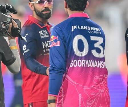 ‘Just focus on your bat and yourself’: Kohli’s advice to Vaibhav after IPL heroics