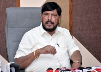 ‘Police performing duty but wrong to lathi-charge students’: Ramdas Athawale