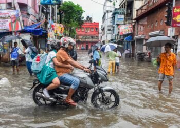 Met office predicts heavy to very heavy rain in south Bengal including Kolkata till Saturday