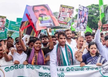 Congress, BJD demand Odisha Education Minister’s resignation; BJP hits back