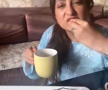 ‘Kumkum’ actress Juhi Parmar shares her ideal monsoon recipe