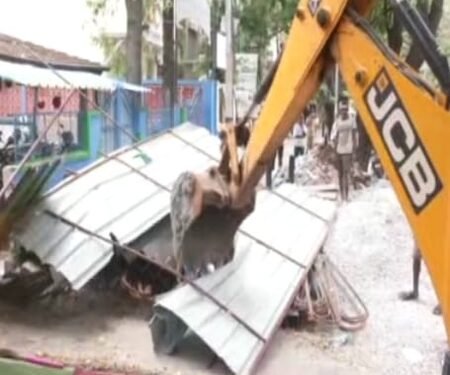 GBA launches anti-encroachment drive: 300 pedestrians die yearly due to encroached footpaths, says Minister