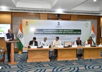 Govt, industry discuss roadmap to strengthen India’s global AYUSH leadership