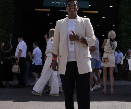All-rounder Deepti Sharma visits Wimbledon