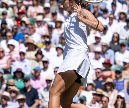 Wimbledon: Improving Swiatek downs Pliskova to reach third round