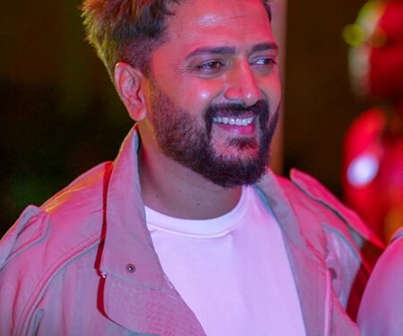 Riteish Deshmukh gives reality check to Shivangi Joshi, asks ‘Log tumhari pooja kare yahan par?’