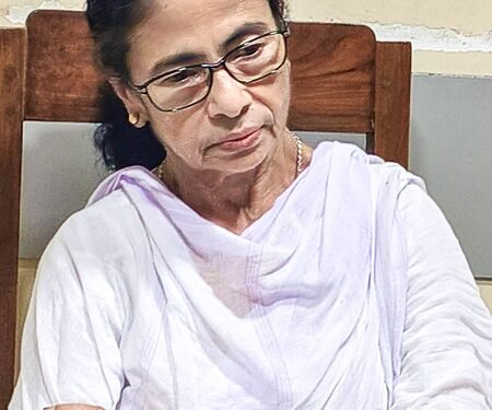 Calcutta HC rejects urgent hearing plea of Trinamool in bank accounts freeze case