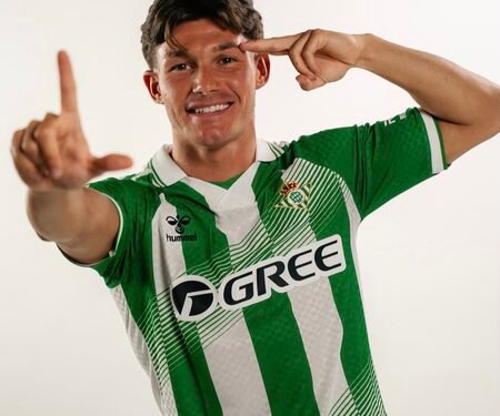 Defender Fran Garcia joins Betis from Real Madrid