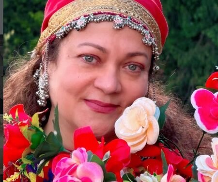 Mandakini embraces Himachali culture in Manali, shares glimpses of her mountain getaway