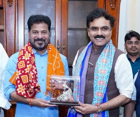 Telangana CM seeks Centre’s support for development of Scheduled Castes