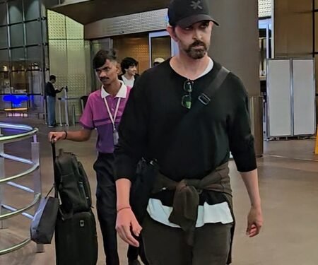 Hrithik Roshan returns to Mumbai with sons & girlfriend Saba Azad after family vacation