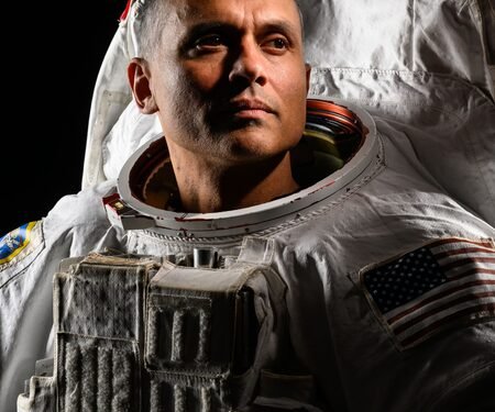 Indian-origin Anil Menon begins space mission