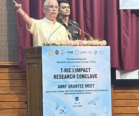 Technology must have a human touch: Kerala Guv Arlekar