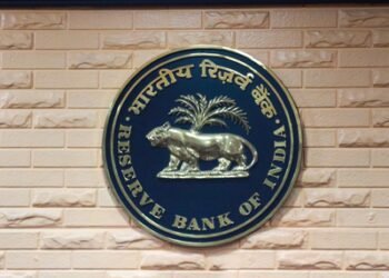RBI slaps fines on 2 Muthoot Group firms for breach of rules